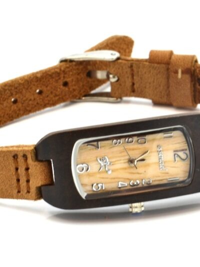 Montre en bois Lea, Ébène et cuir, www.LaTribu.shop