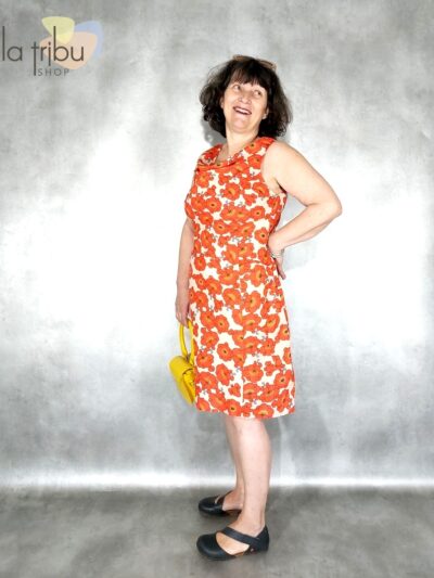 Robe fleurie col bénitier création française